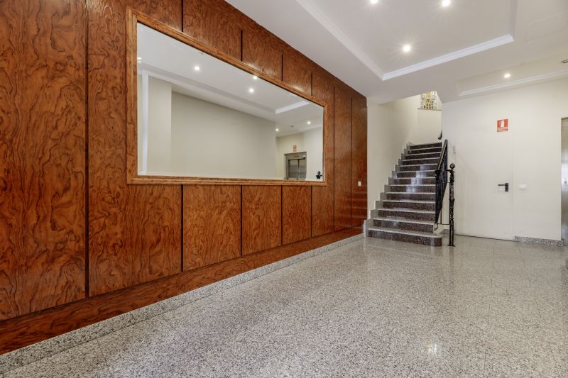 Sealed Granite Floor